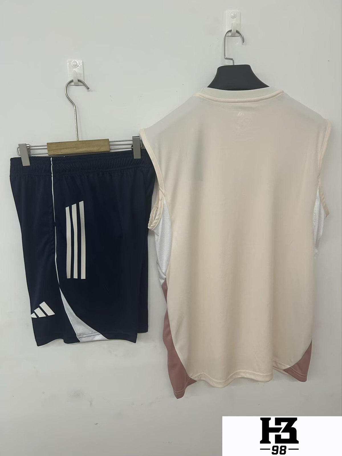 335b06bbc85c2078.jpg