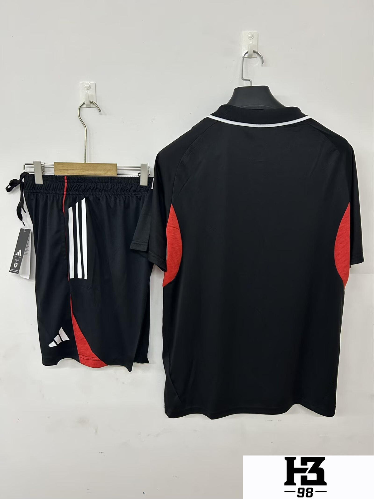 44950e959c6c63a9.jpg