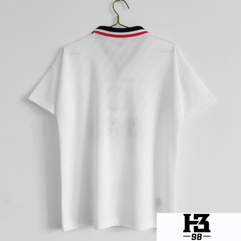 f2106e5528b8ebdf.jpg